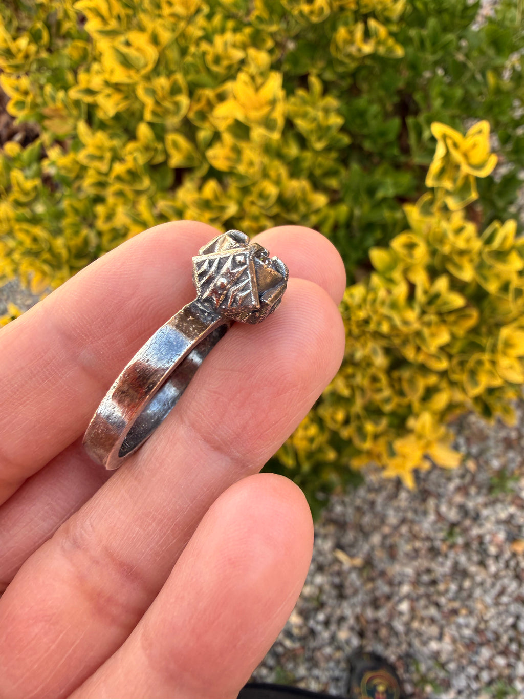 Rustic Navajo Ring (Sz 9)