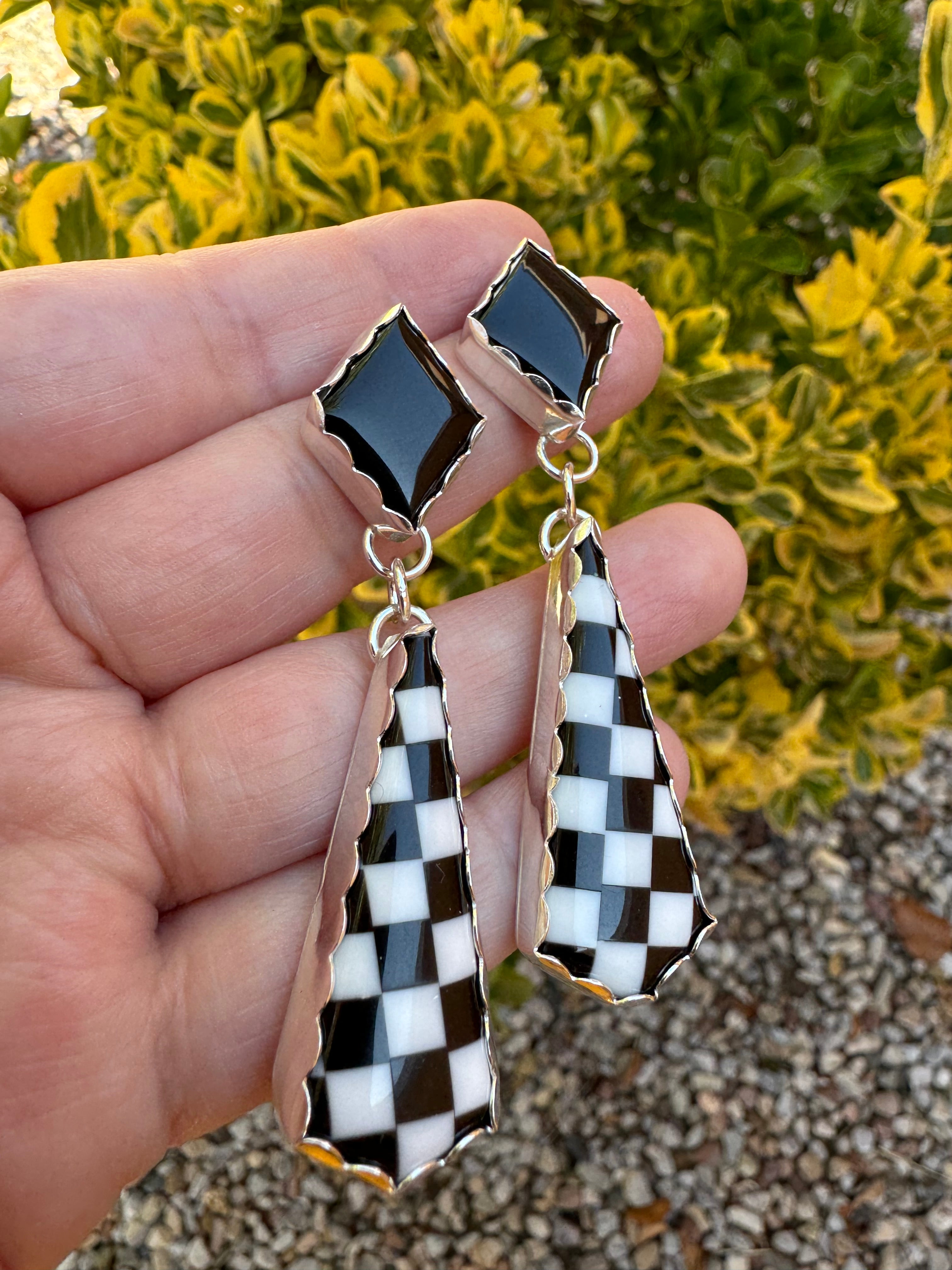 Jet and Pristine Earrings (scalloped)