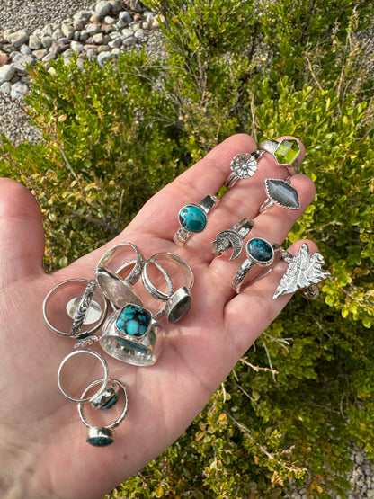 Silver Sheen Ring (Sz 5)