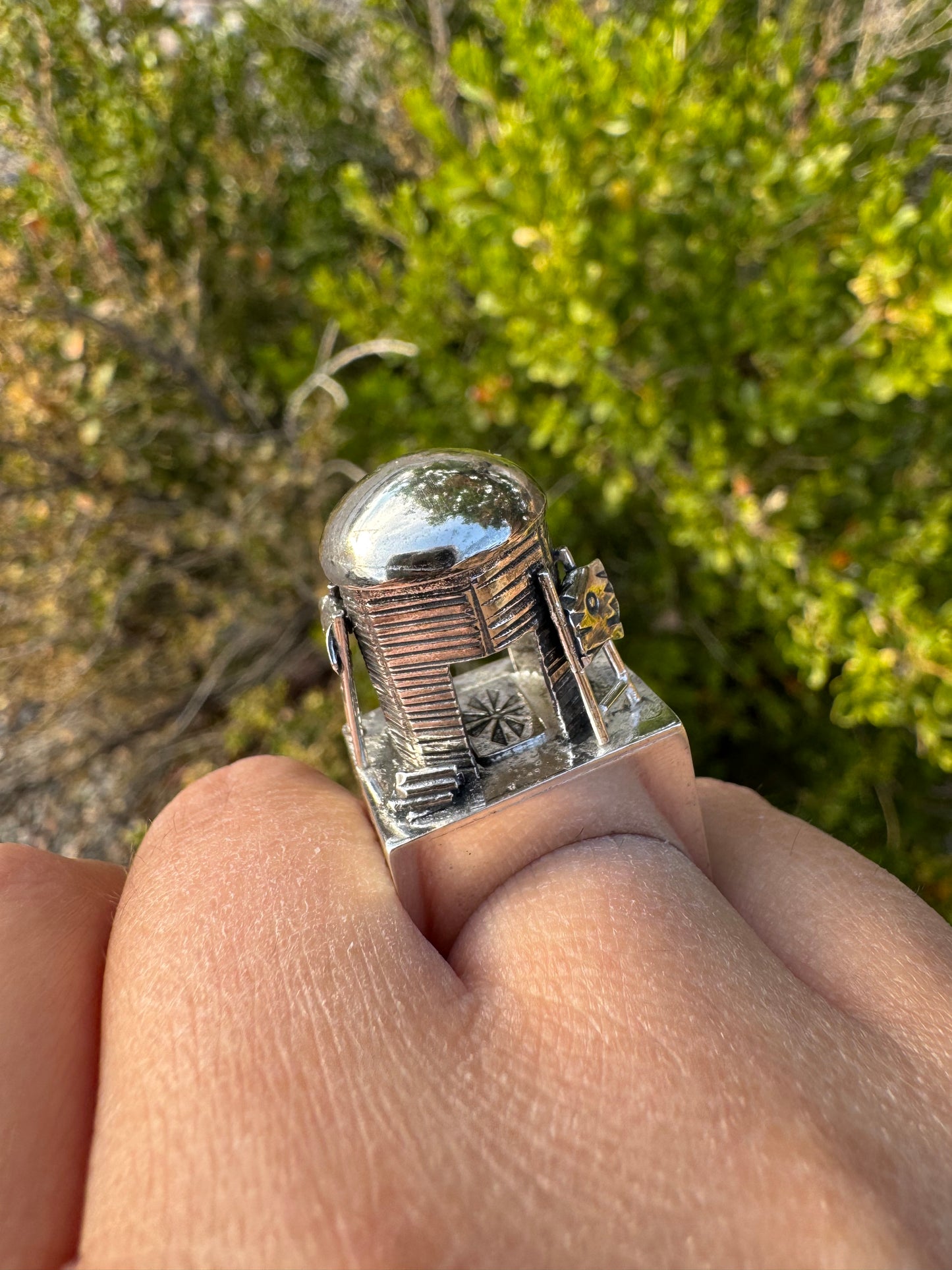 Hogan Hollow Form Ring (Sz 7-8)