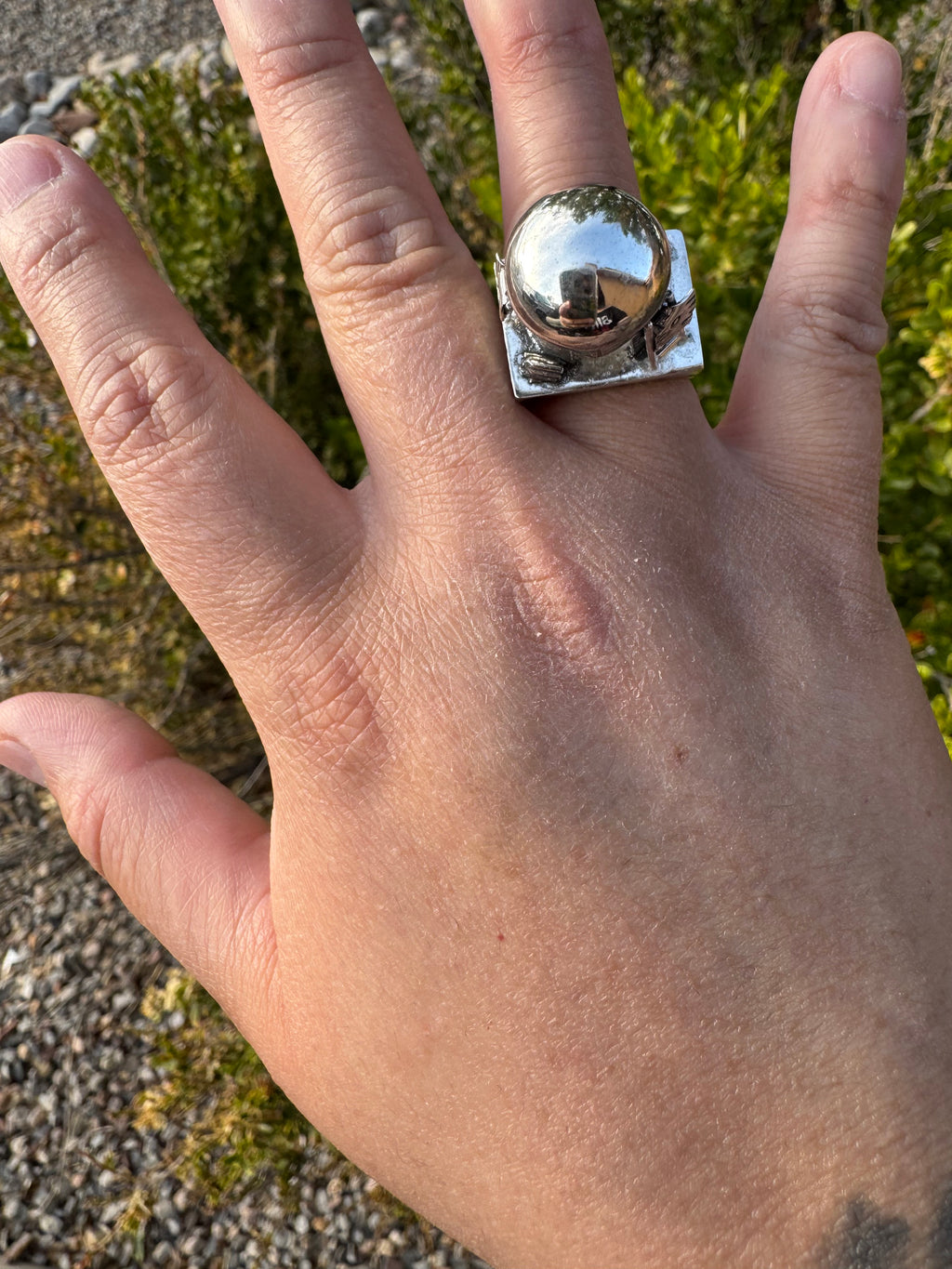 Hogan Hollow Form Ring (Sz 7-8)