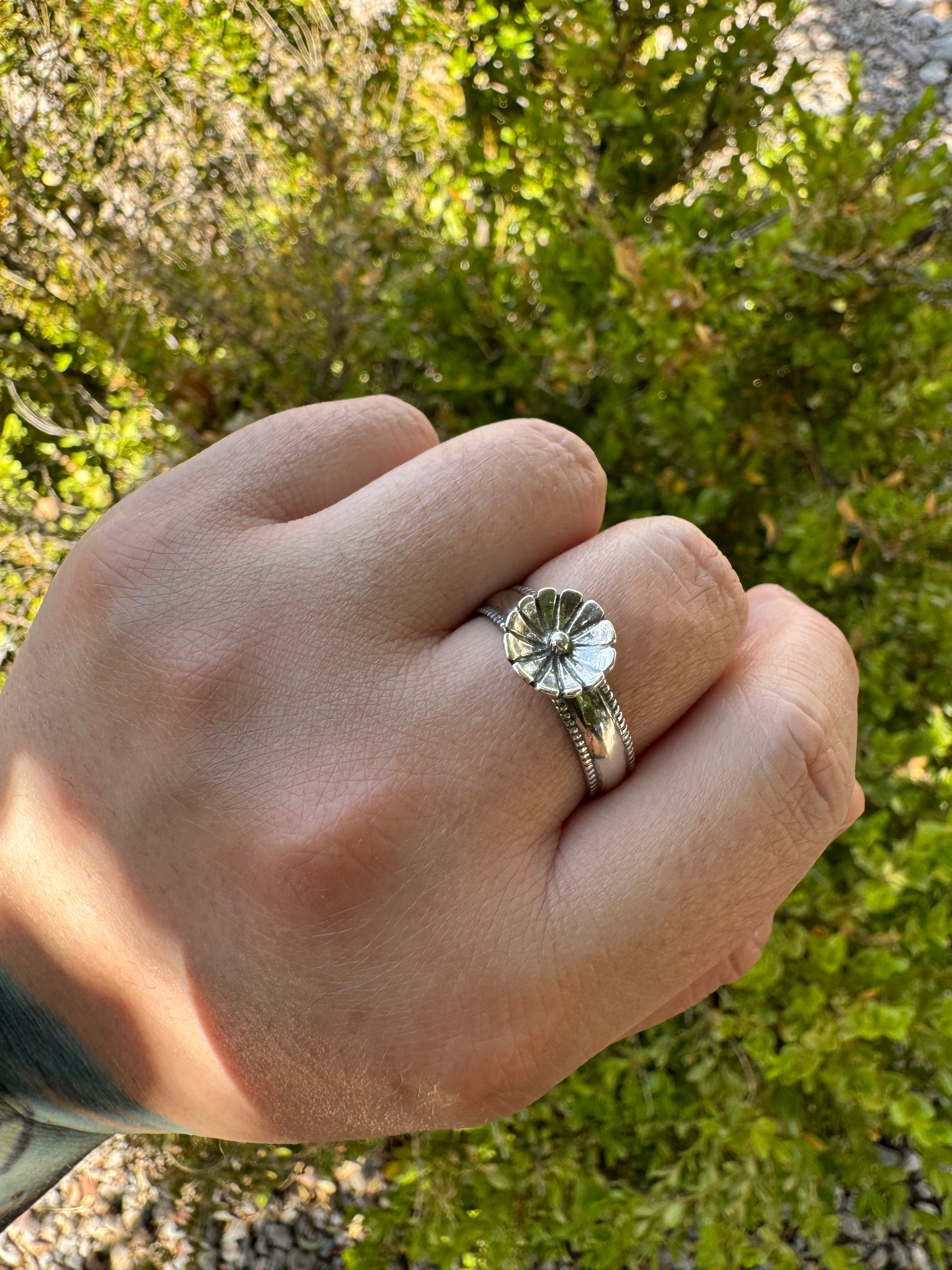 Native Flower Ring (Sz 11)