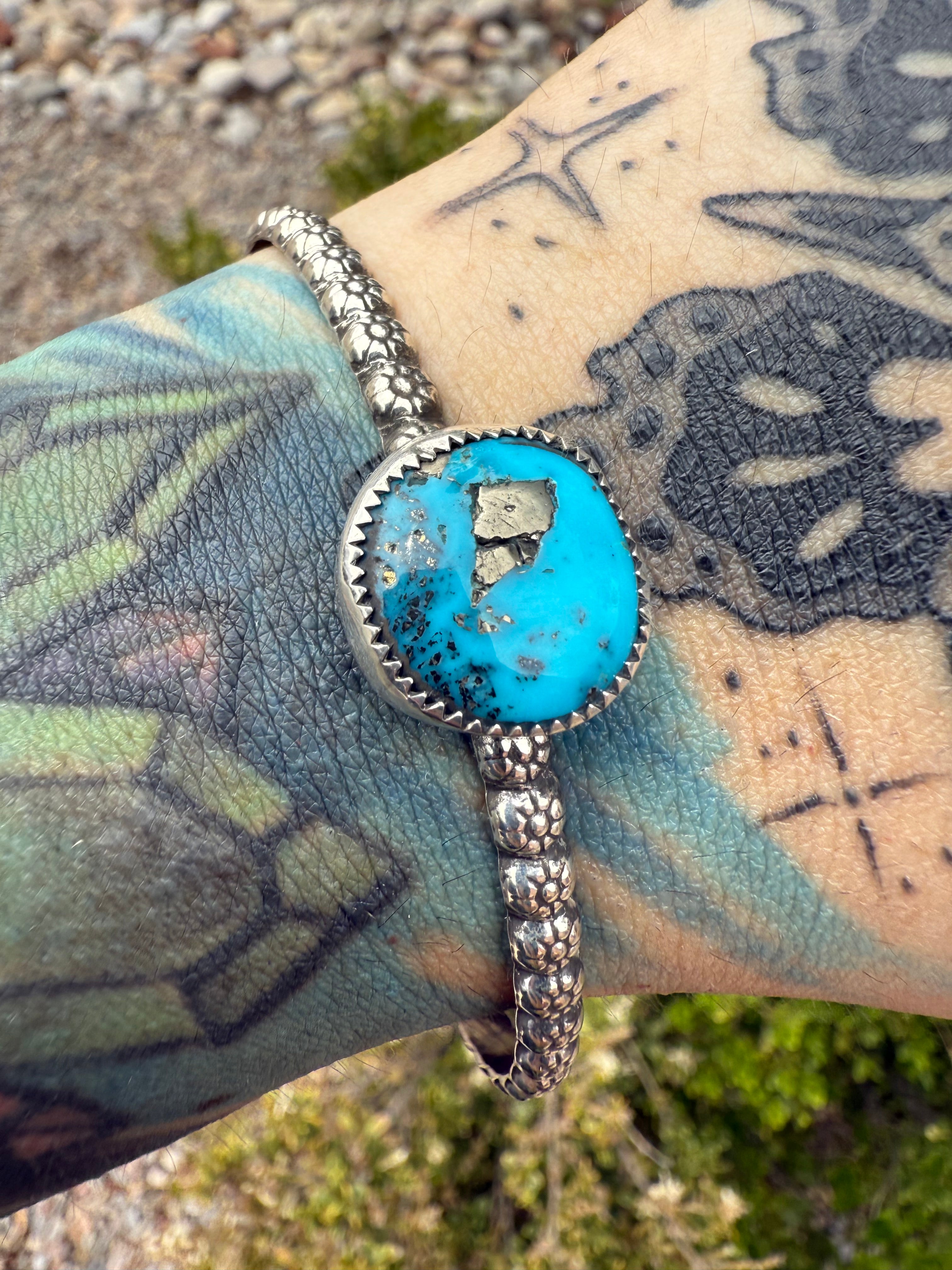 Kingman Turquoise Bracelet (6 inches)