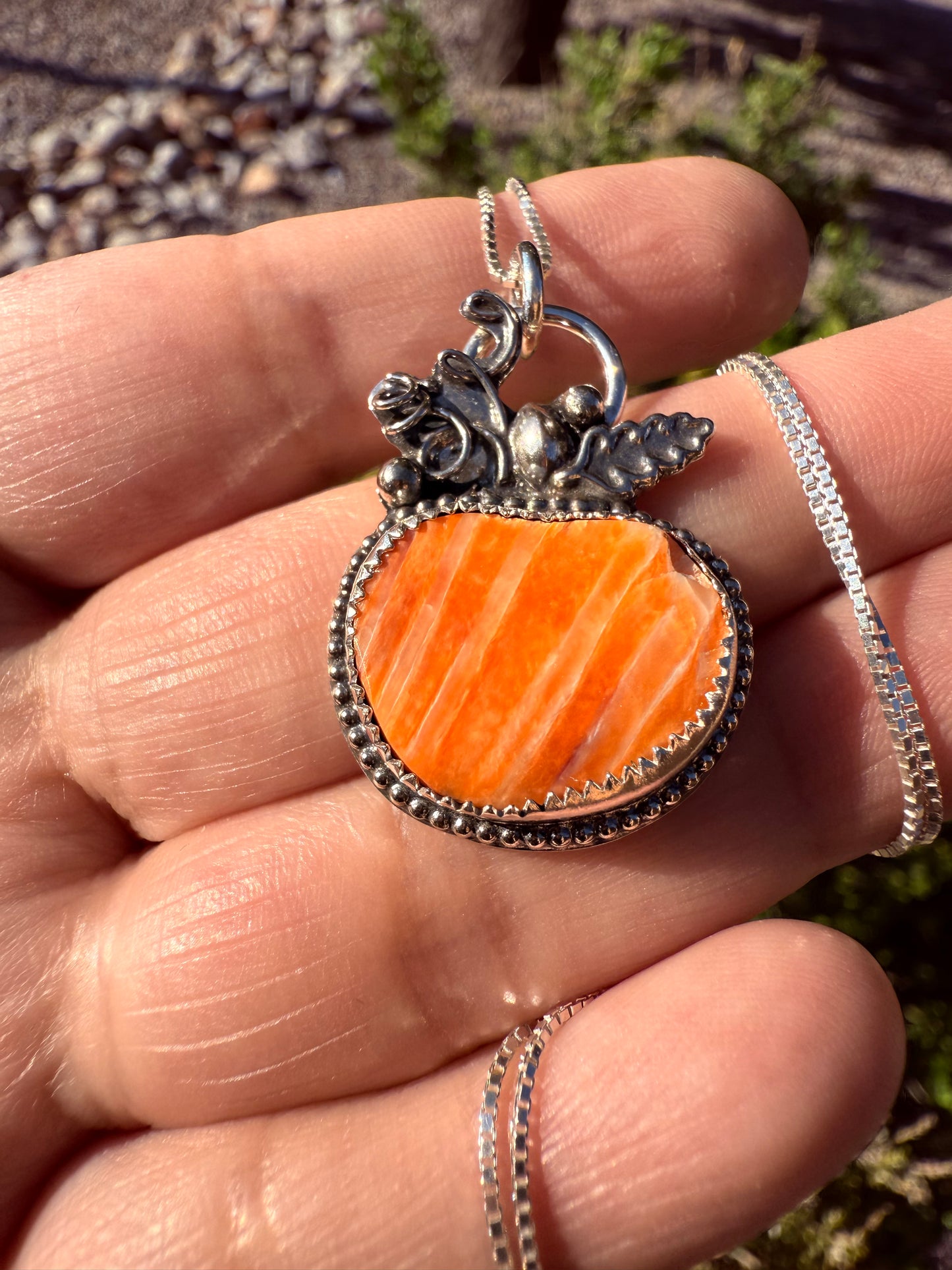 Small Pumpkin Necklace (2)