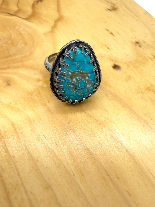 #8 Ring (Size 7)