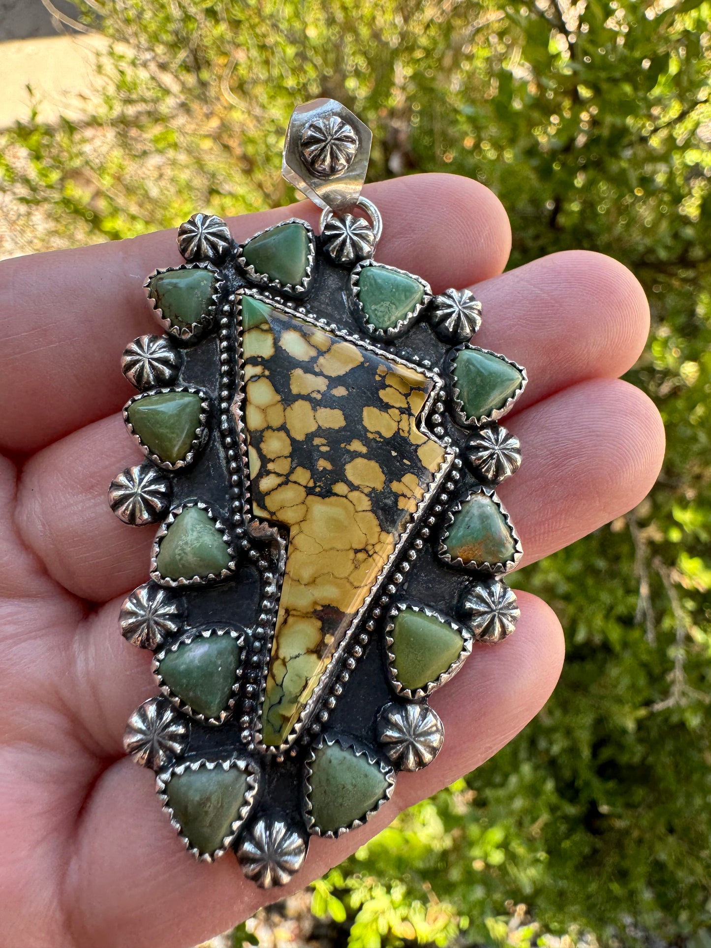 Hubei Bolt Pendant
