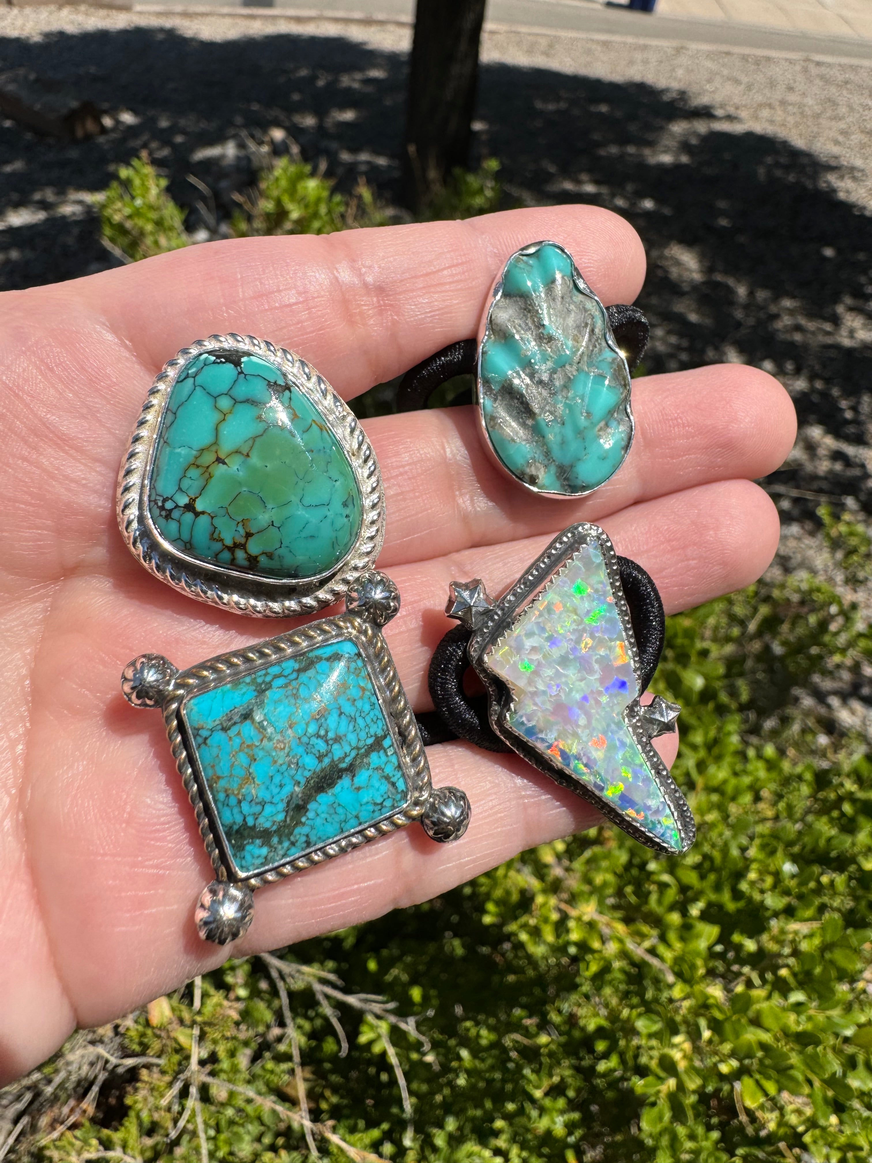 Kingman Turquoise Hair Tie (square)