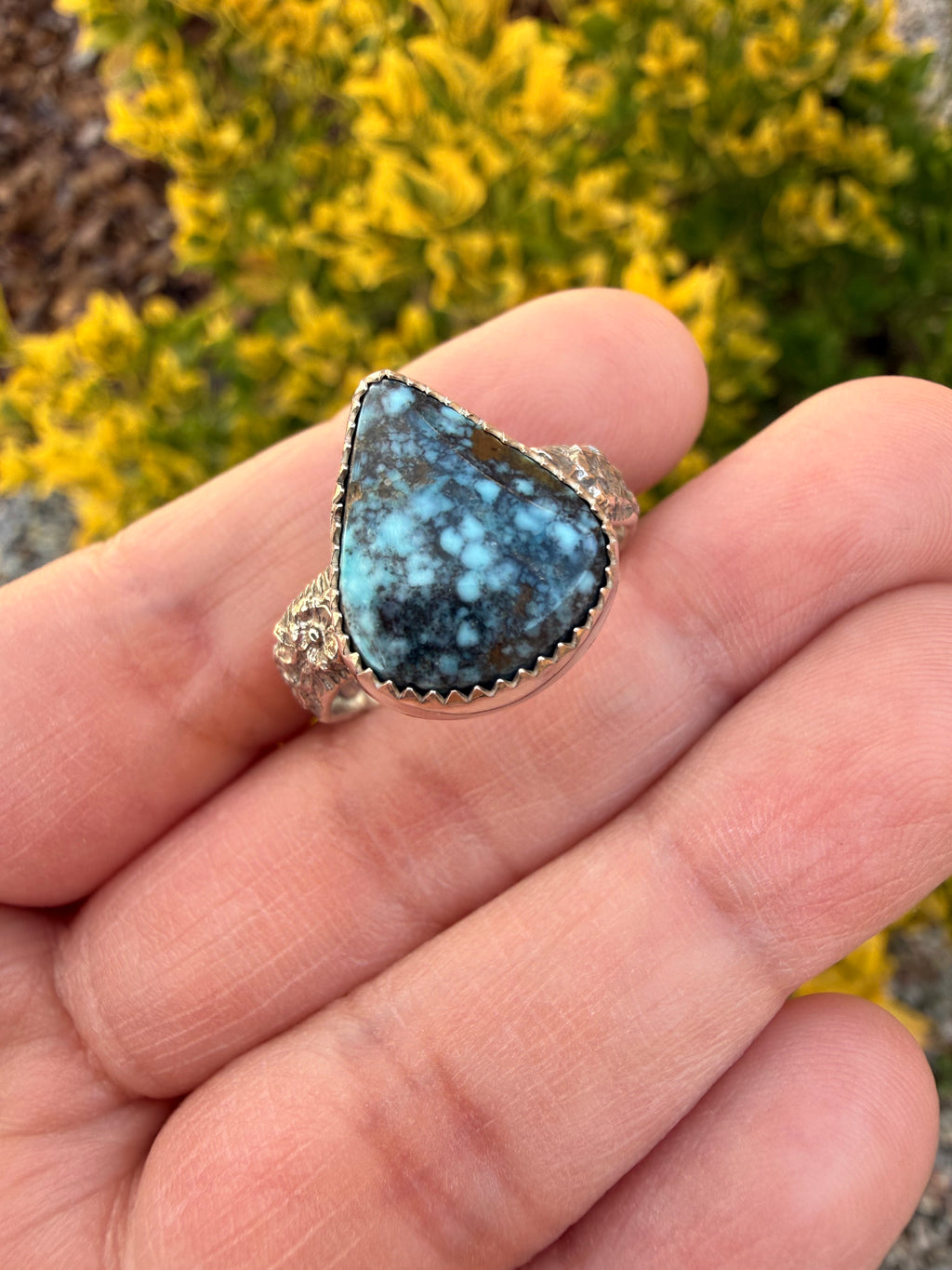 Lone Mountain Turquoise Ring (Sz 9)