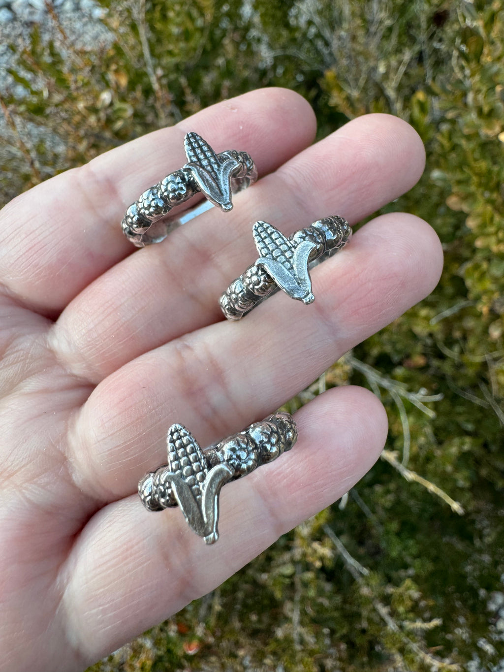 Naadą́ą́' Corn Ring (Sz 7)