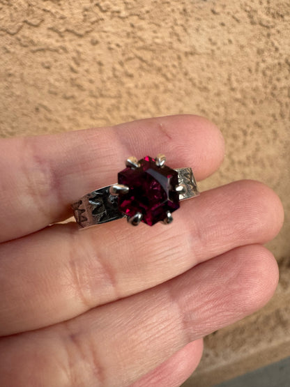 Rhodolite Garnet Ring (Sz 9.25)