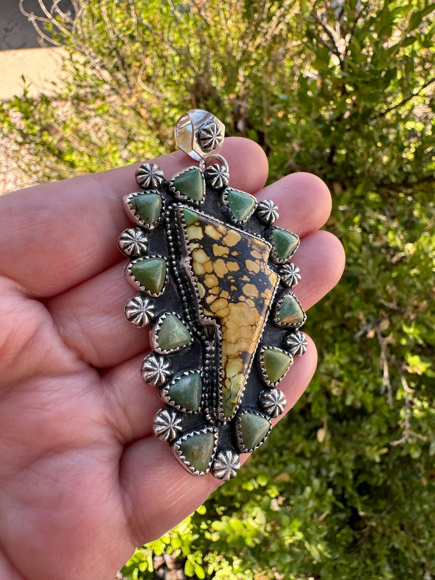 Hubei Bolt Pendant