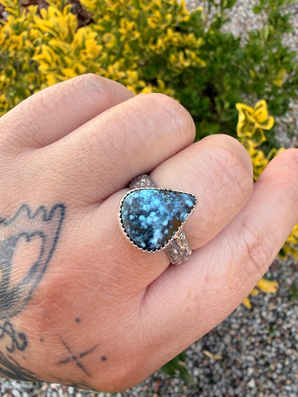 Lone Mountain Turquoise Ring (Sz 9)