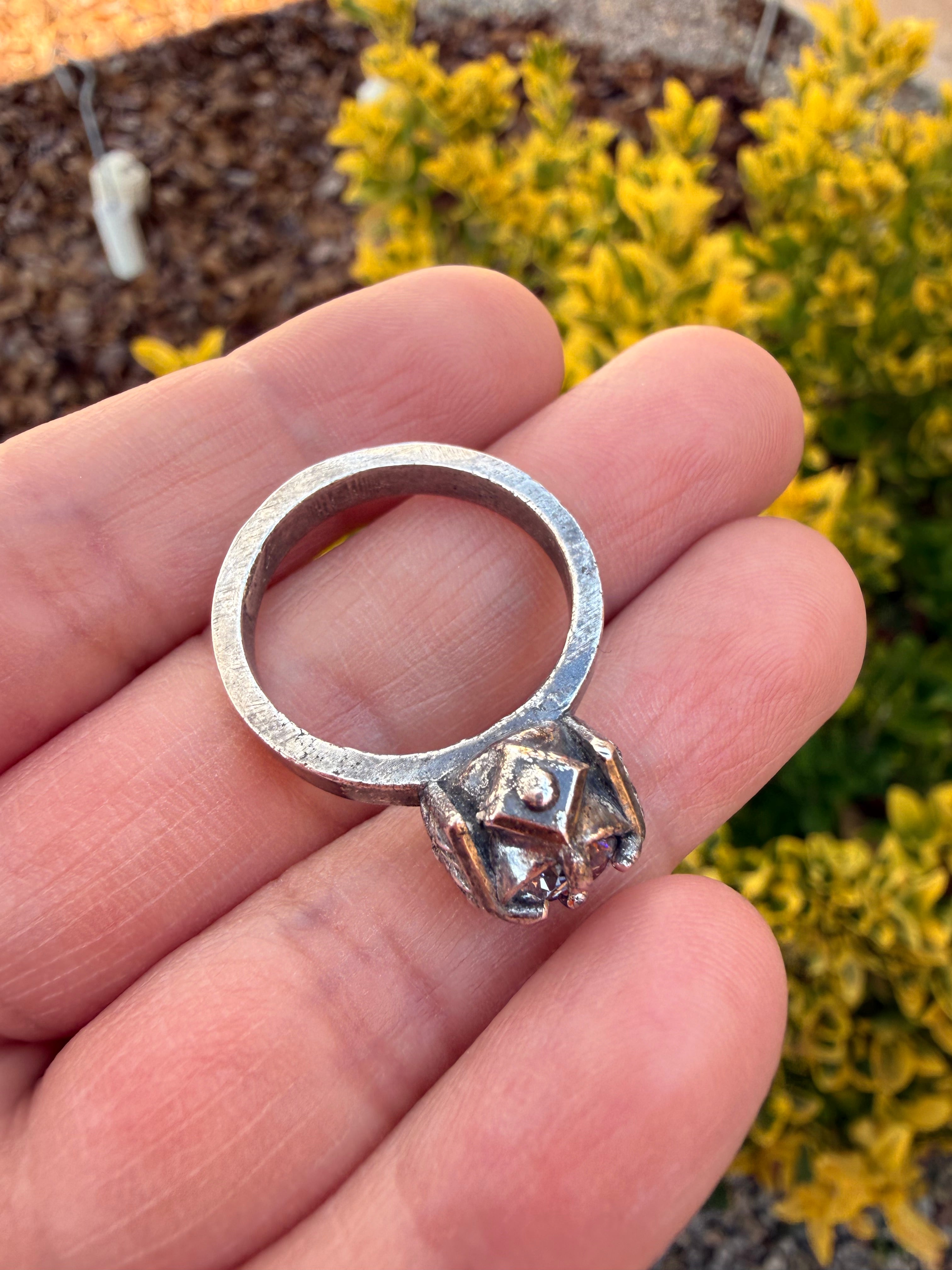 Rustic Navajo Ring (Sz 8)