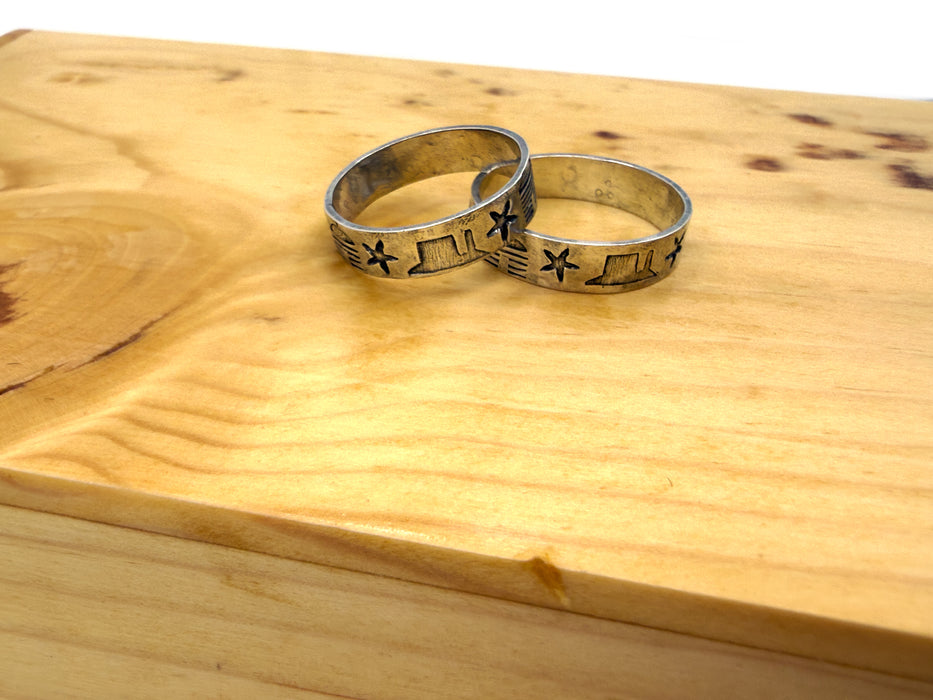 Hogans & Monument Valley Ring (Size 9.75)